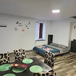 Apartamente De Inchiriat Lucky House