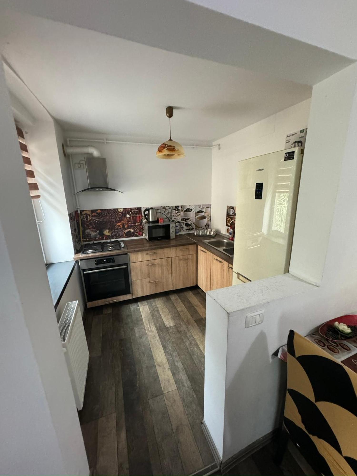 De Inchiriat Lucky House Apartment
