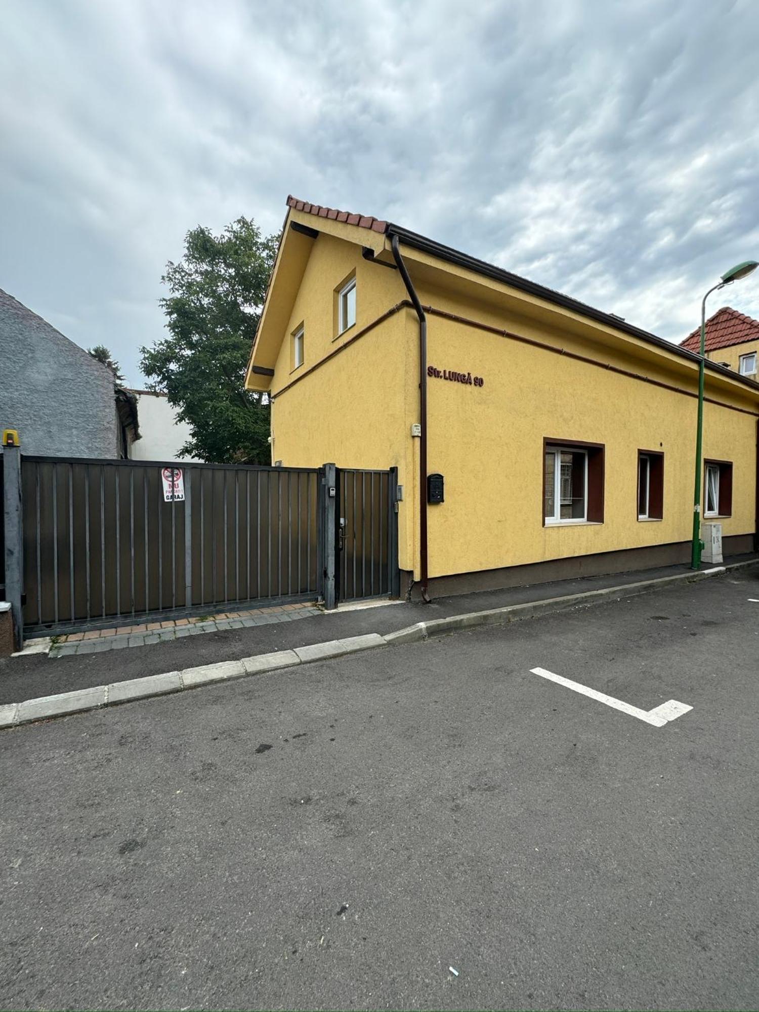 Apartment De Inchiriat Lucky House Brasov
