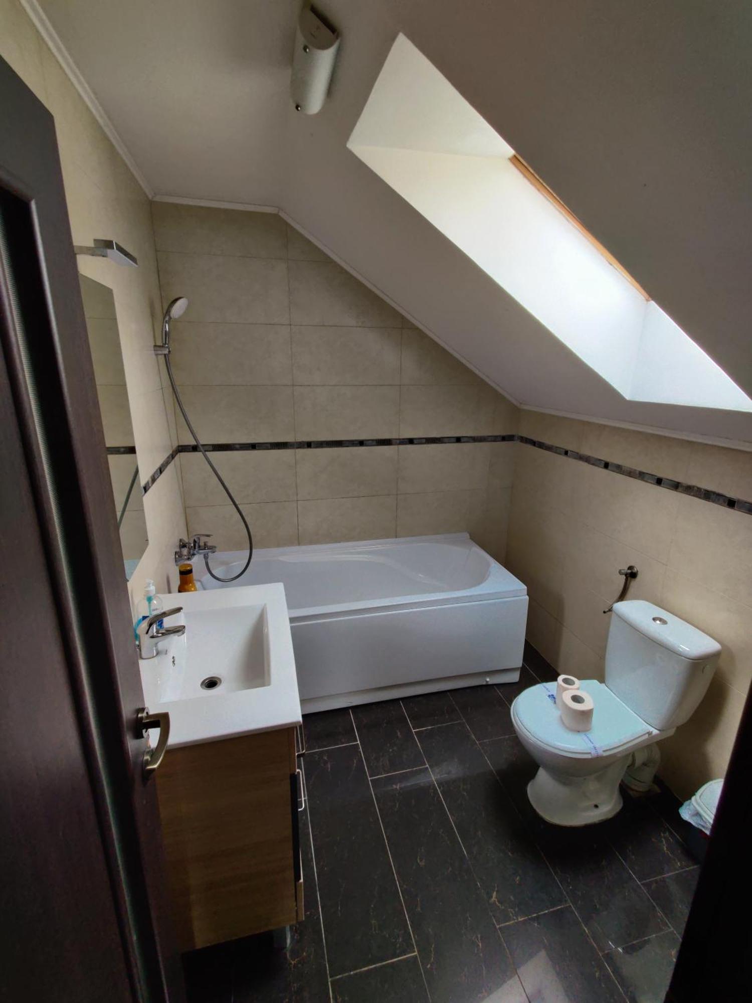 Apartment De Inchiriat Lucky House