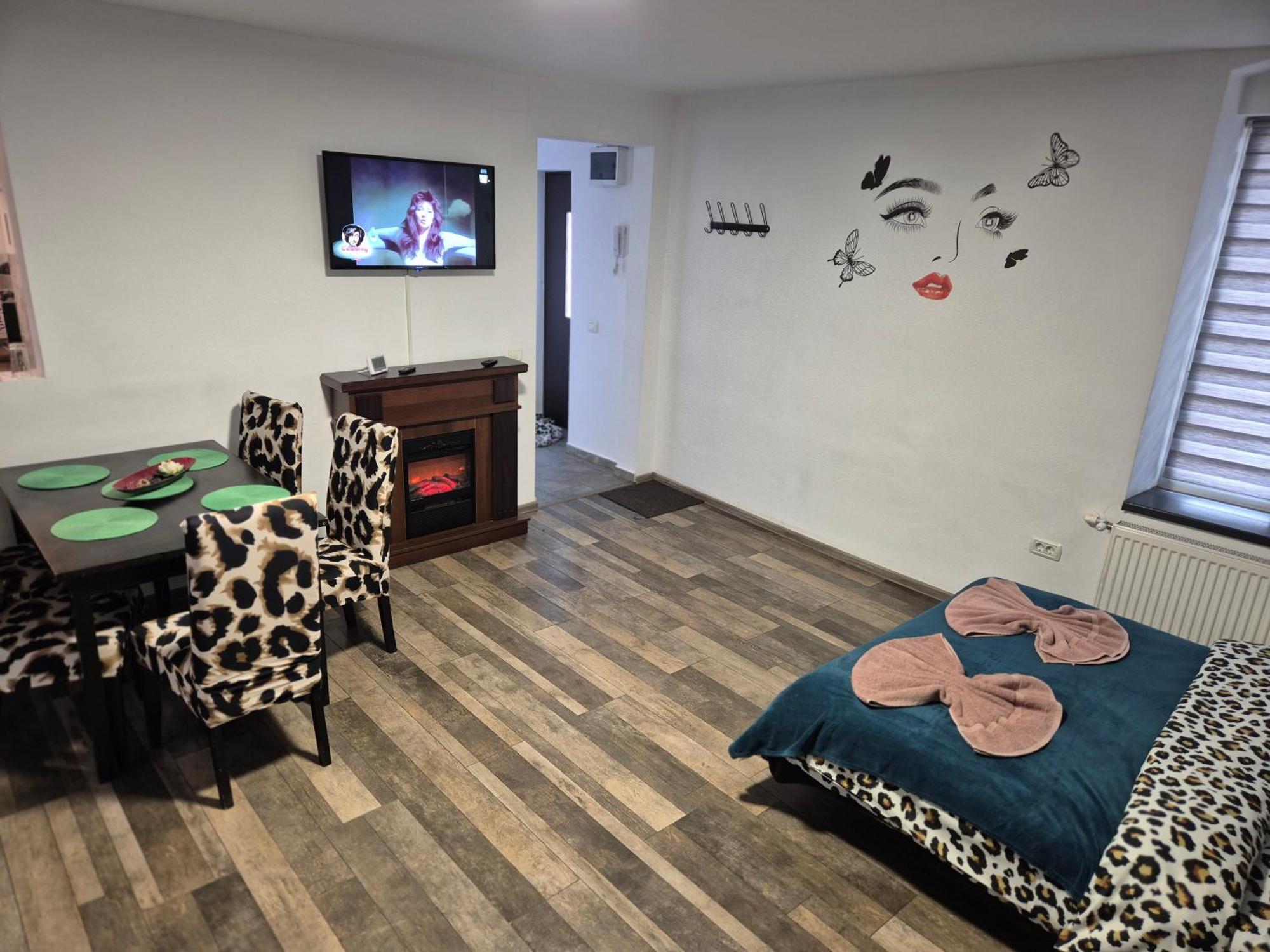 Apartment De Inchiriat Lucky House